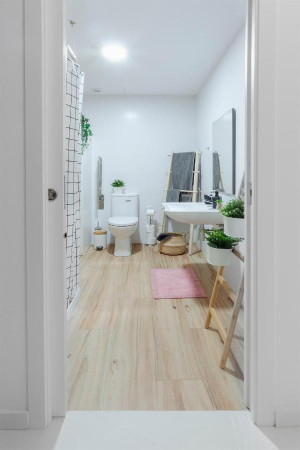 Artistic Digital Retreat-Great Location Near Metro Διαμέρισμα Βαλένθια Εξωτερικό φωτογραφία